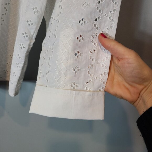 Abercrombie & Fitch Oversized Button Down Shirt Womens XL Eyelet Cottage Flowy - Picture 5 of 9